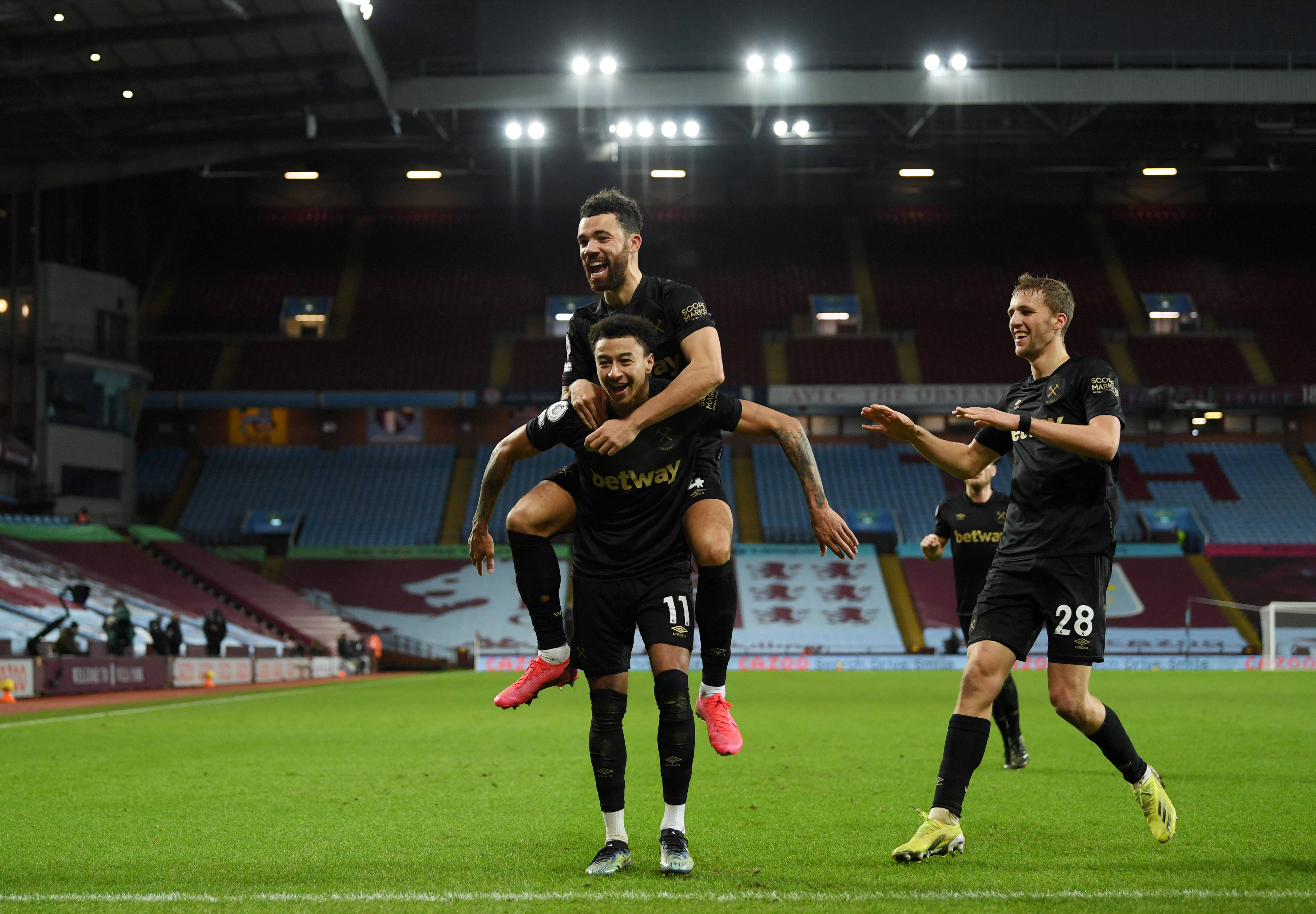 德甲战报：赛义德·马拉破门，琼斯扳平，科隆1-1圣保利