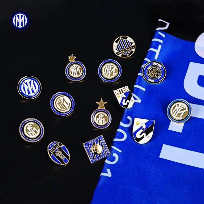 足球巴萨高层称将坚定走年轻化路线