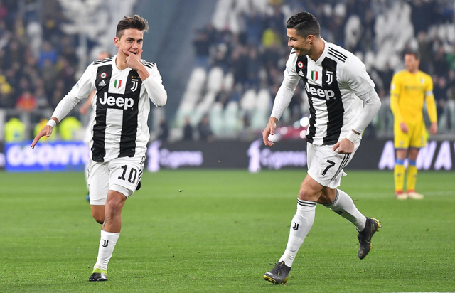 足球巴萨夏窗计划浮现，多名球员被列出售（巴萨夏窗计划出炉，多名球员将被挂牌出售）