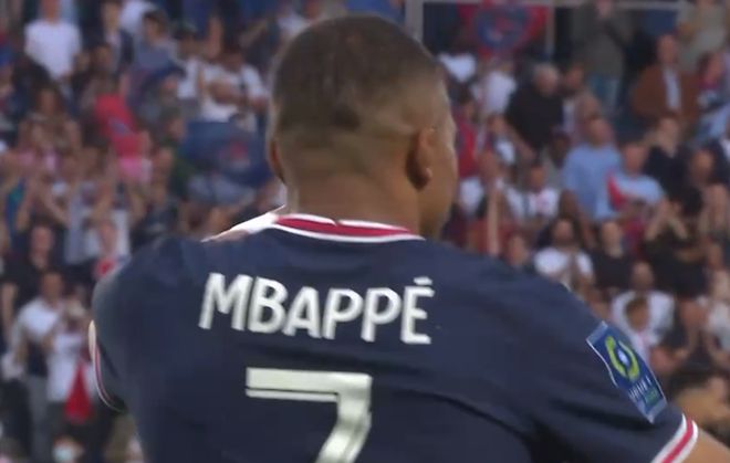 瓜迪奥拉：哈兰德发挥的很好，福登踢的太着急了需要更冷静（瓜迪奥拉：哈兰德表现出色，福登过于急躁需更冷静）