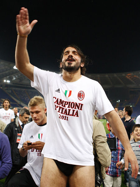 当年巴萨的训练课，疯狂过人进球的梅西！