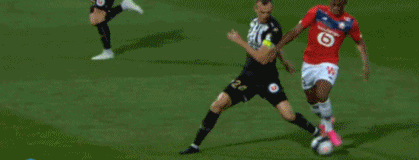 奥格斯堡vs汉堡：凯文-施洛特贝克、法比安-里德首发，法比奥-维埃拉、洛孔加出战