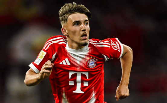 美记：有迹象显示快船将提前清理阵容，看好他们明夏签特雷杨