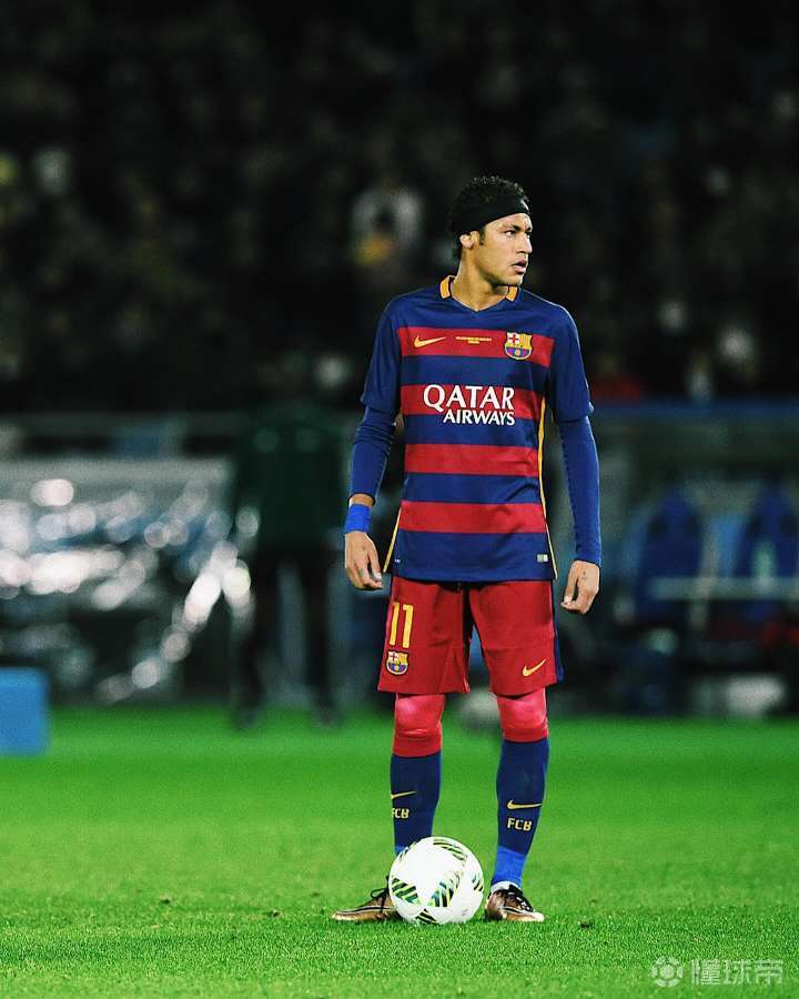 天空体育：伊萨克抵达纽卡训练基地，纽卡其他球员今日放假