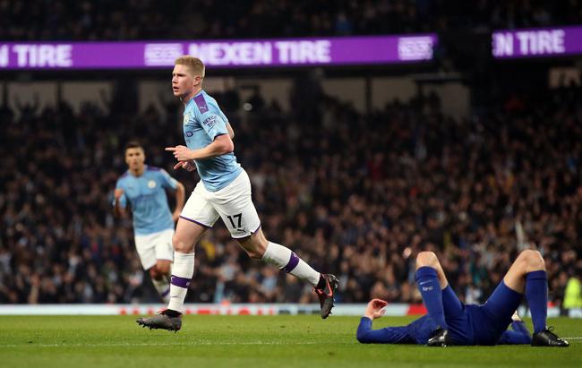 太阳报：森林后卫埃纳在养伤期间和其他球员的女友谈恋爱