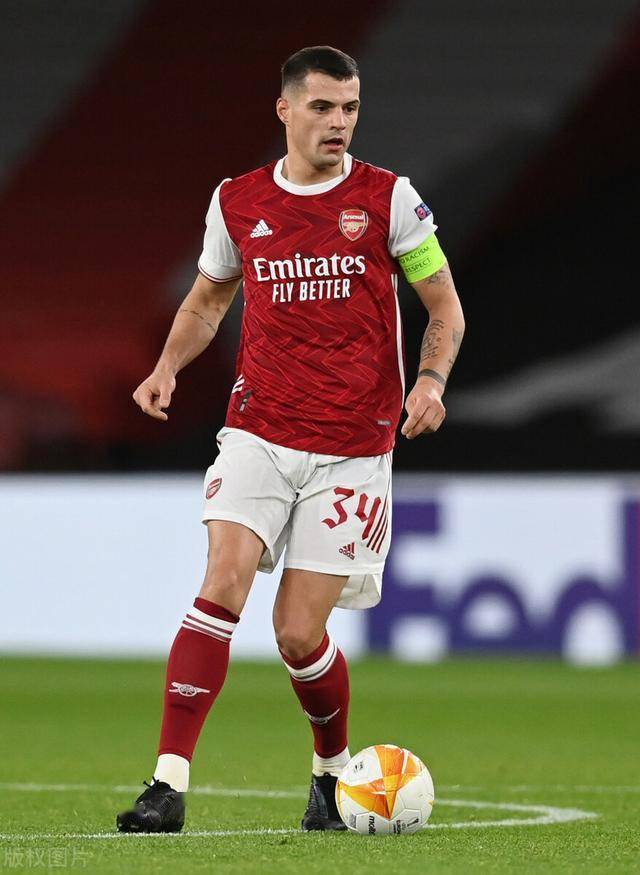 利兹联3-1胜切尔西，利物浦1-1战平桑德兰。