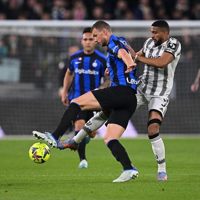 热闻｜达洛特破门，曼联1-1平西汉姆联反超利物浦升英超第八